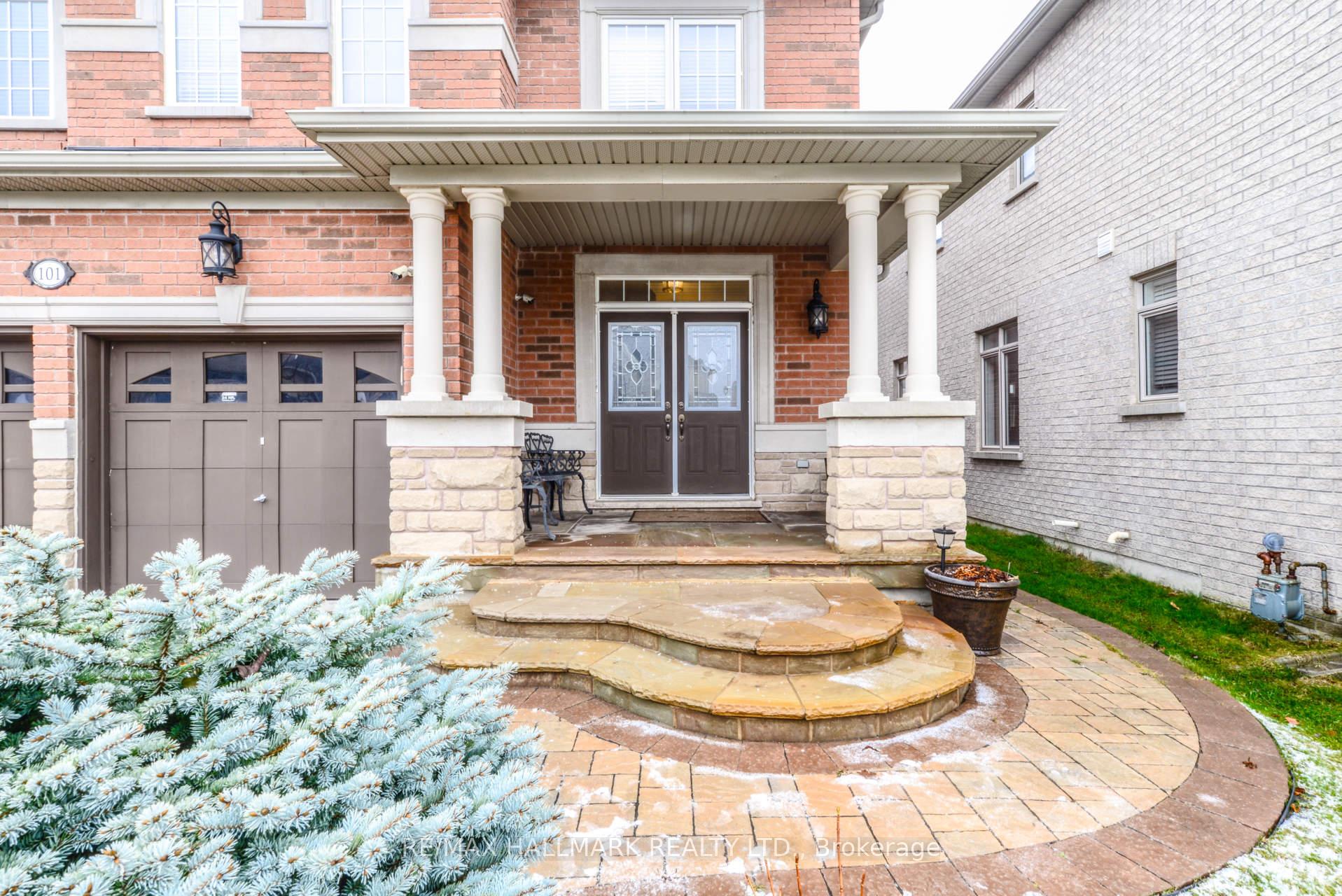 Photo 3 of 101 Thomas Cook Avenue, Vaughan, Patterson — HOMEH
