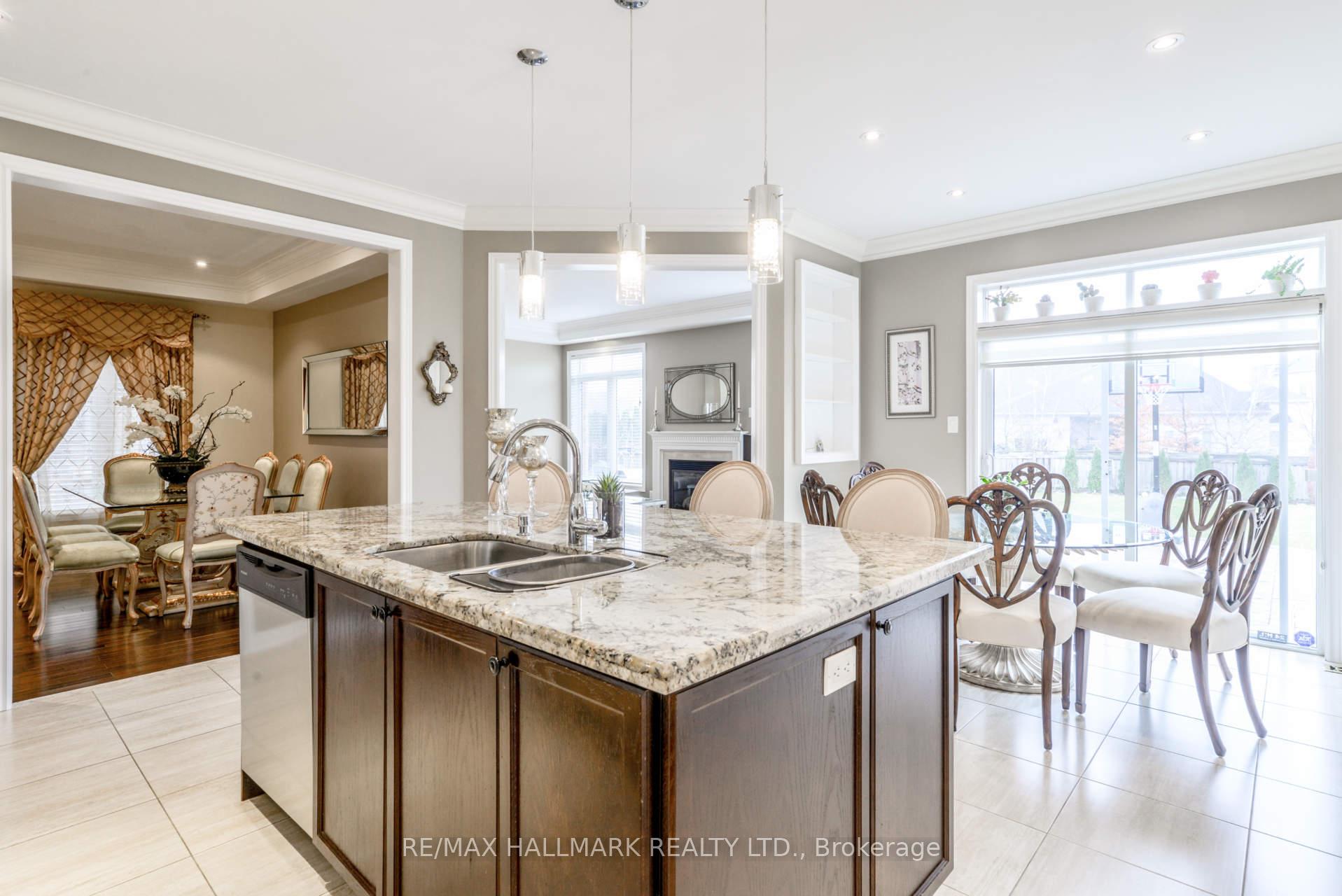 Photo 19 of 101 Thomas Cook Avenue, Vaughan, Patterson — HOMEH