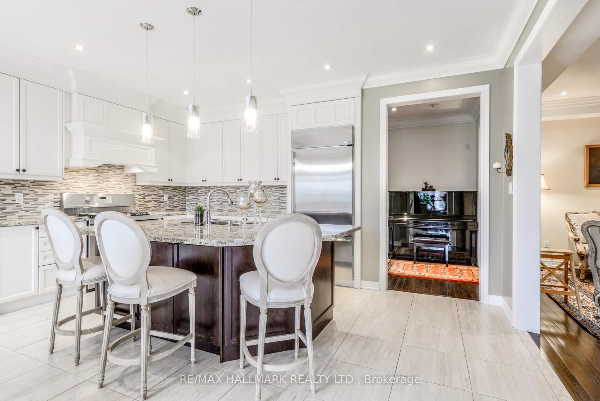 Photo 21 of 101 Thomas Cook Avenue, Vaughan, Patterson — HOMEH