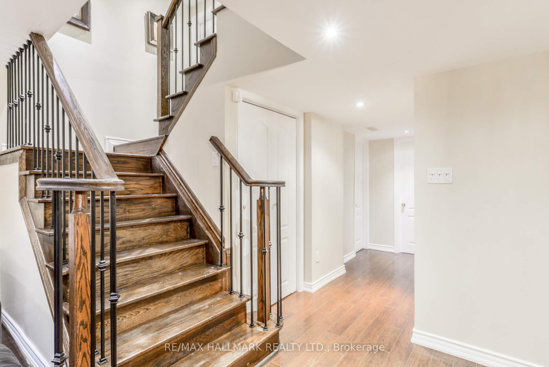 Photo 33 of 101 Thomas Cook Avenue, Vaughan, Patterson — HOMEH