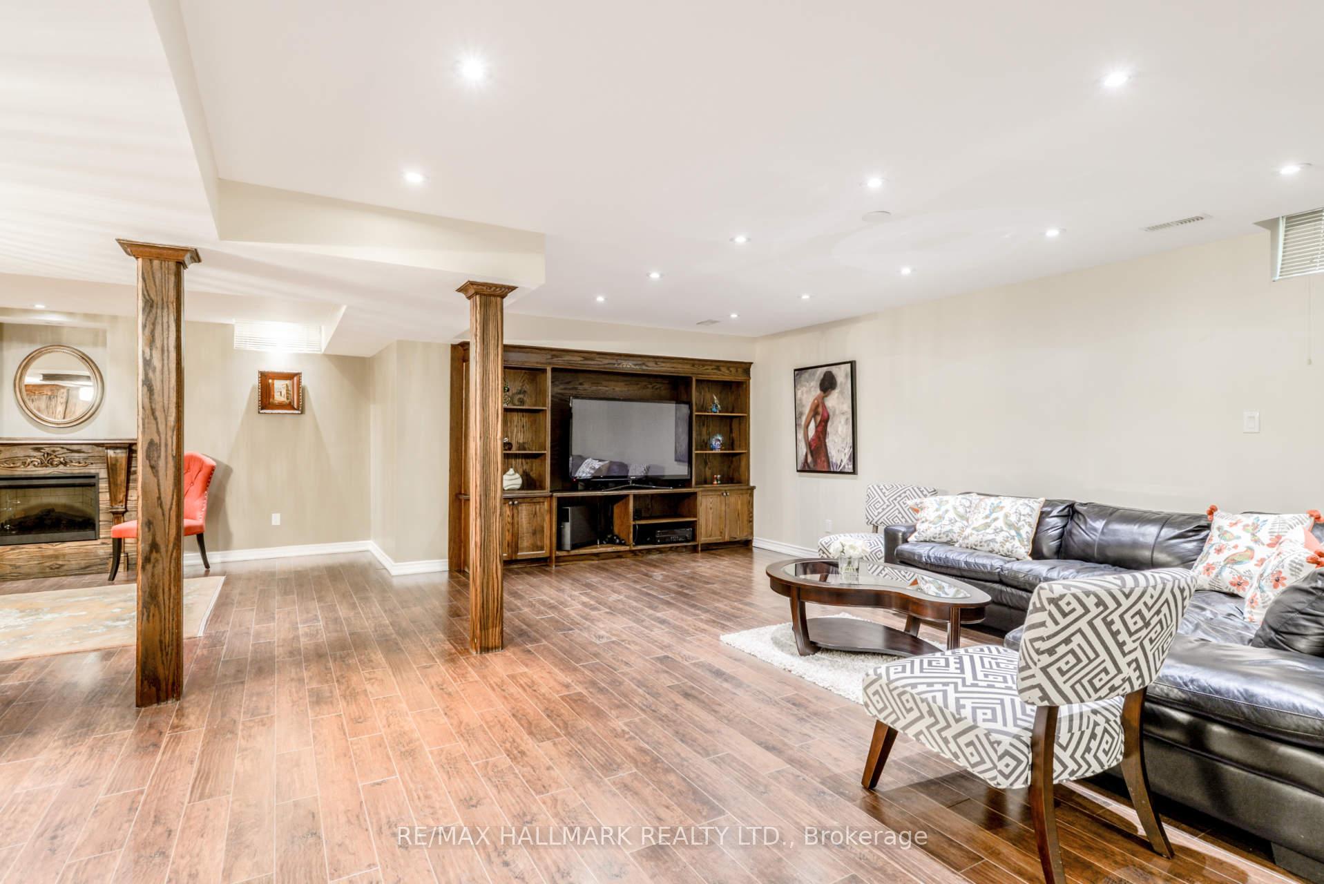 Photo 34 of 101 Thomas Cook Avenue, Vaughan, Patterson — HOMEH