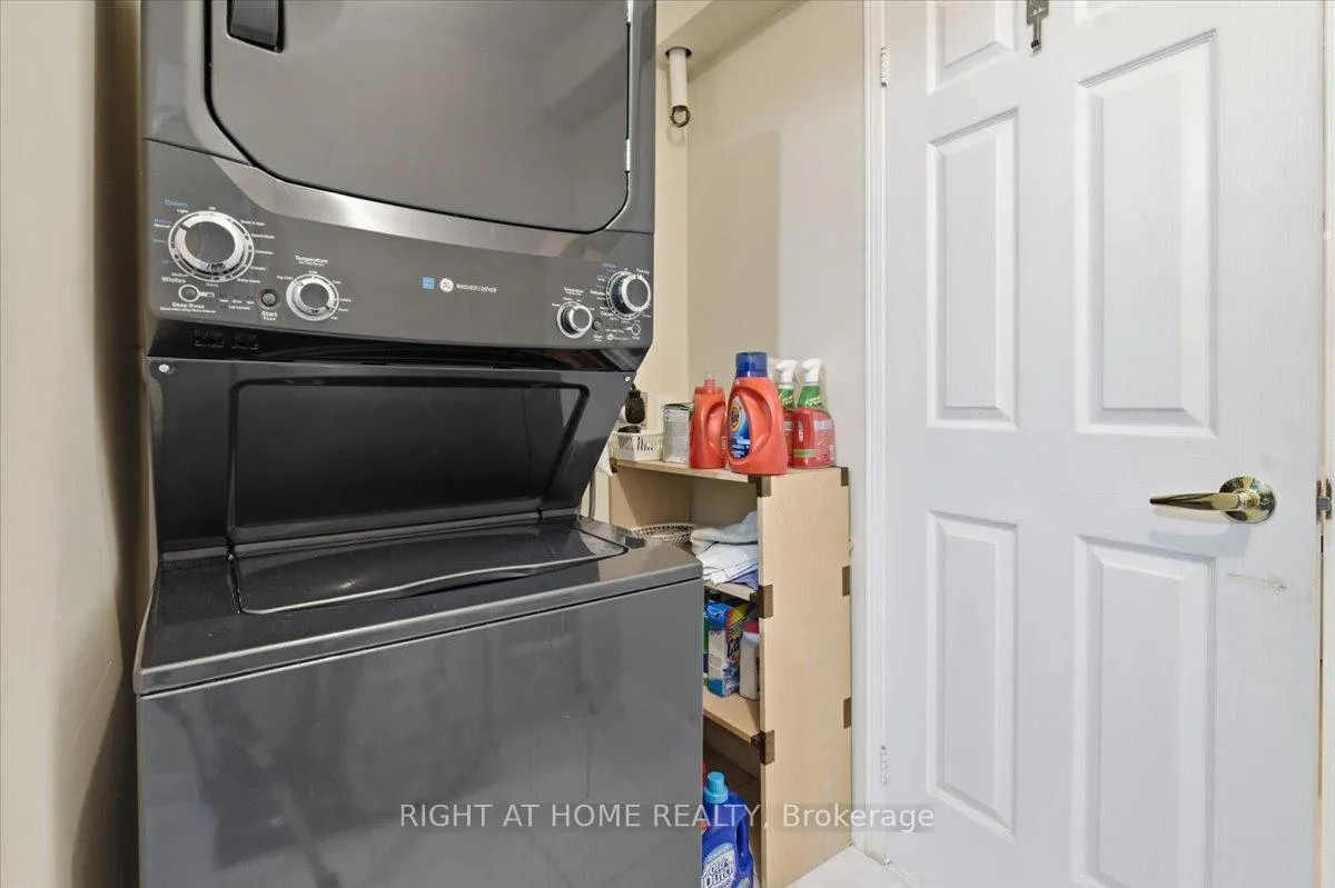Photo 13 of 1349 Eagle Crescent, Peterborough, Monaghan Ward 2 — HOMEH