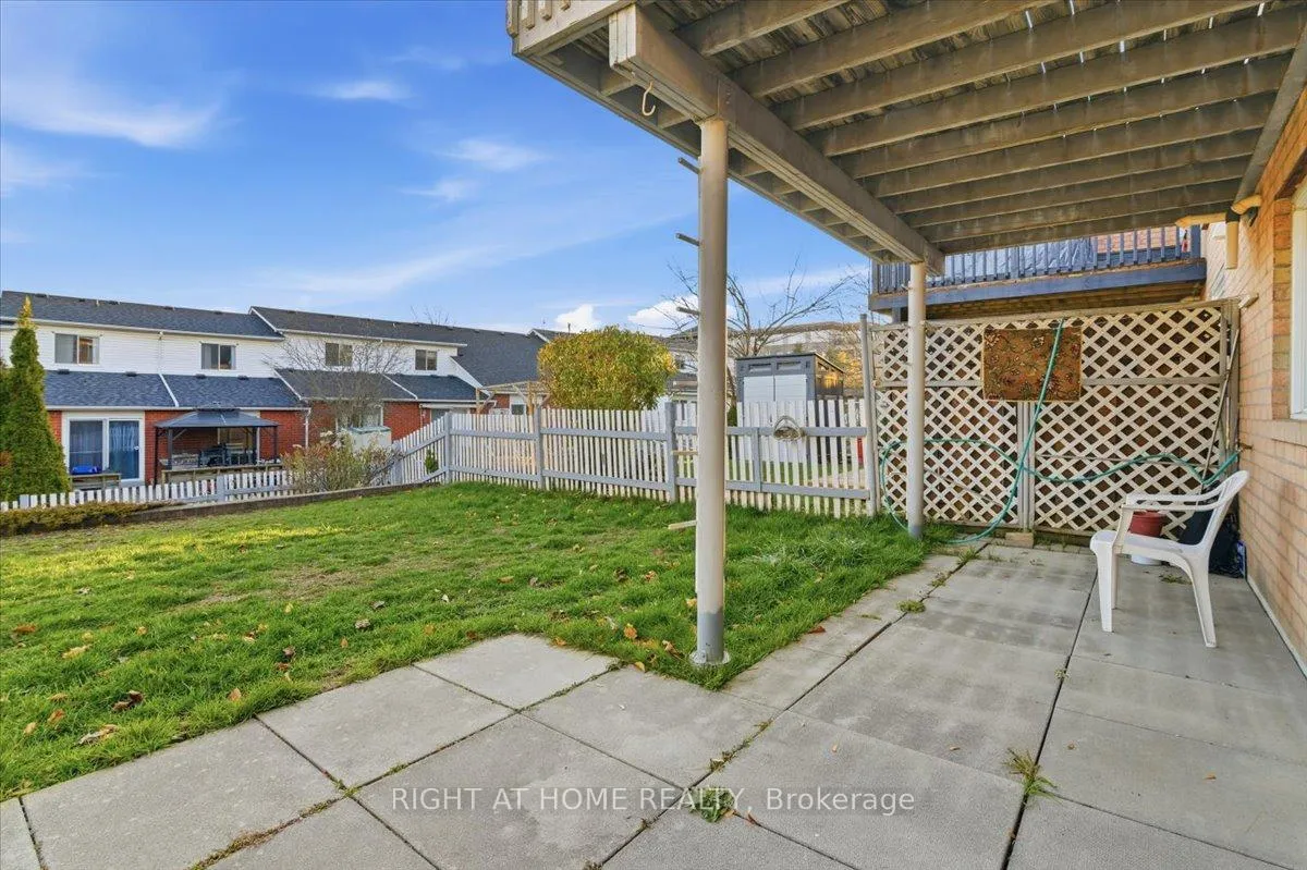 Photo 17 of 1349 Eagle Crescent, Peterborough, Monaghan Ward 2 — HOMEH