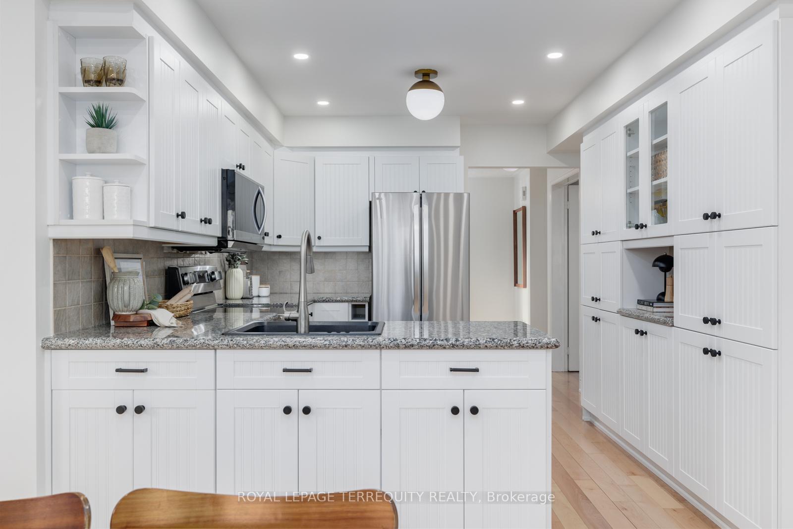Photo 11 of 19 Moonstone Drive, Whitby, Lynde Creek — HOMEH