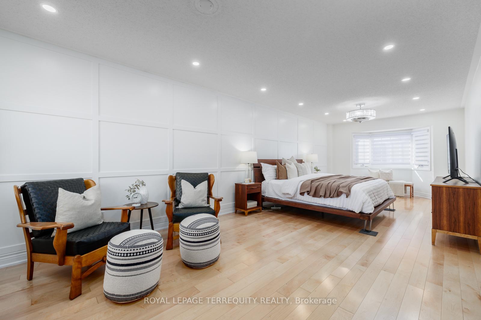Photo 16 of 19 Moonstone Drive, Whitby, Lynde Creek — HOMEH
