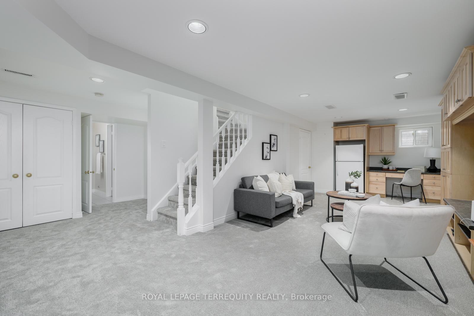 Photo 26 of 19 Moonstone Drive, Whitby, Lynde Creek — HOMEH