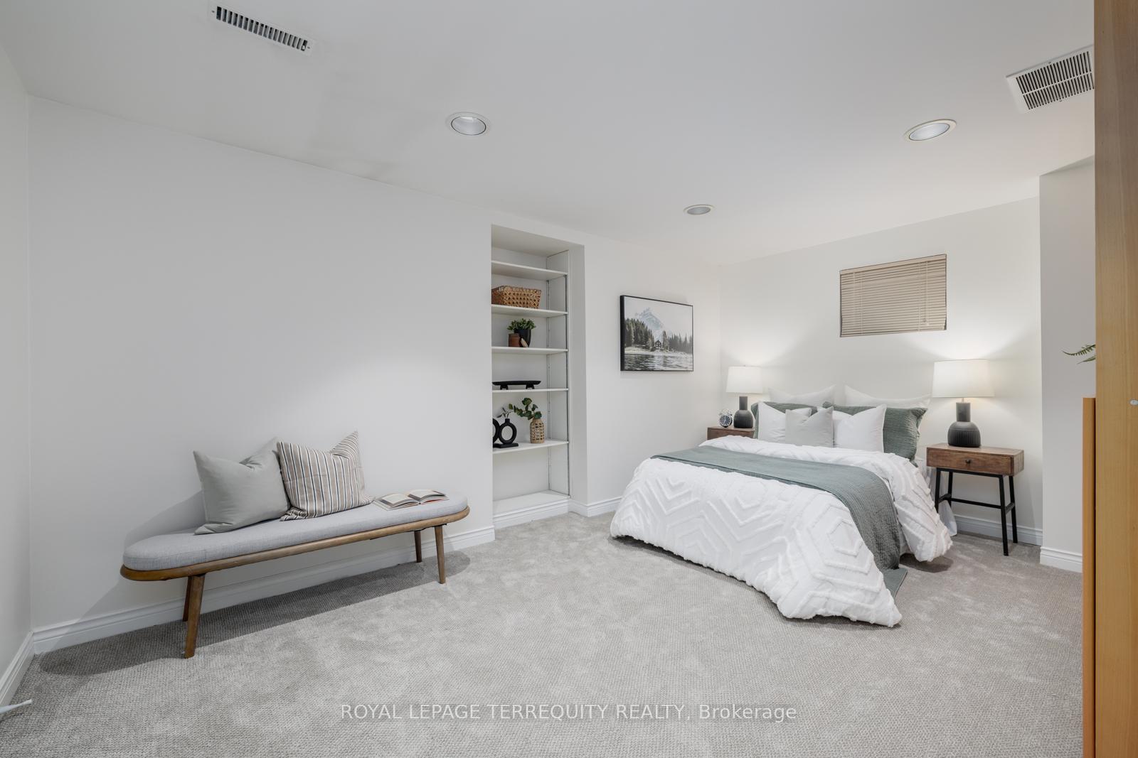 Photo 30 of 19 Moonstone Drive, Whitby, Lynde Creek — HOMEH