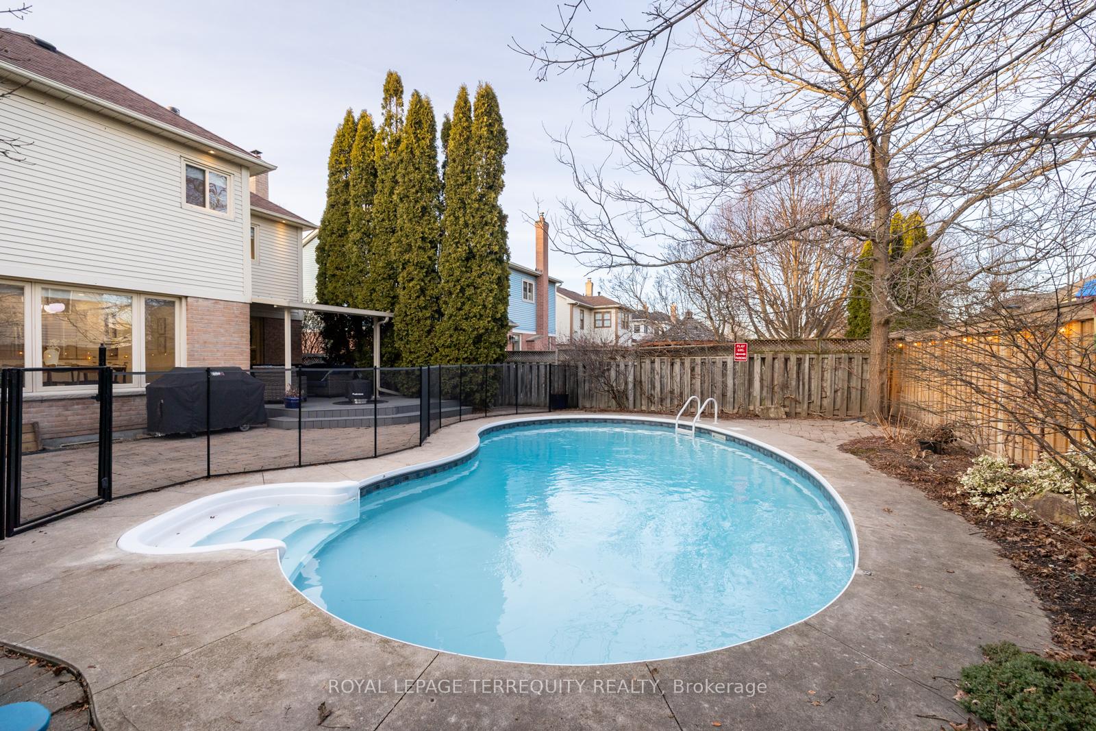 Photo 36 of 19 Moonstone Drive, Whitby, Lynde Creek — HOMEH