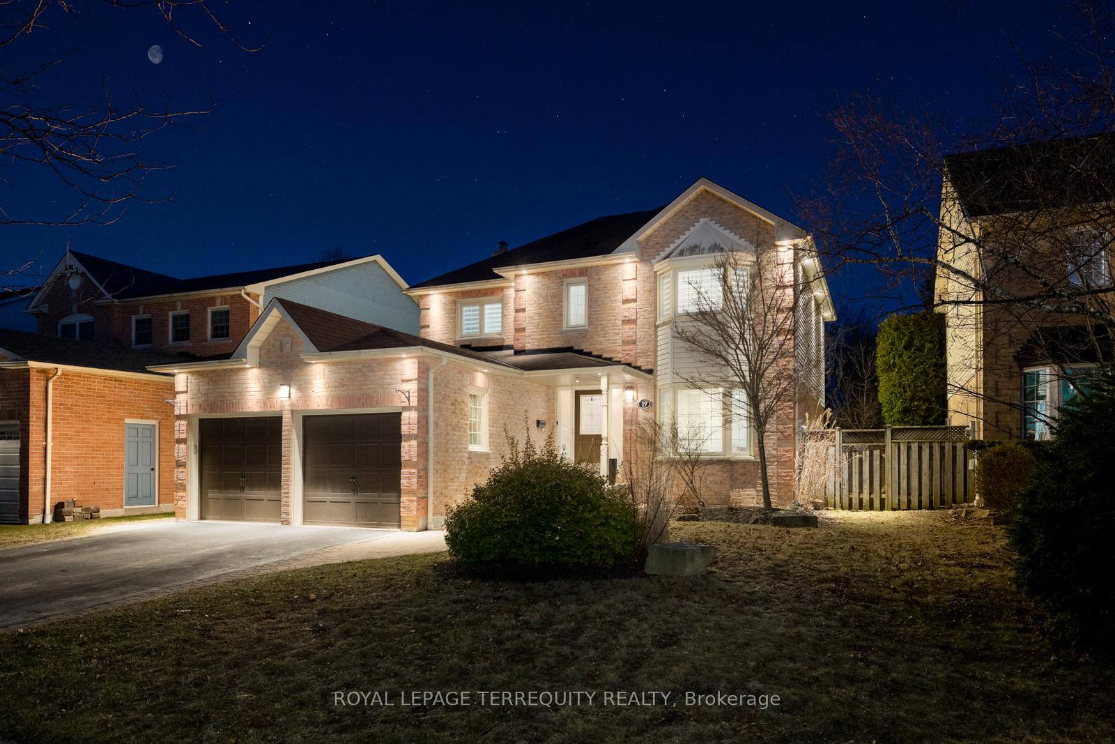 Photo 45 of 19 Moonstone Drive, Whitby, Lynde Creek — HOMEH