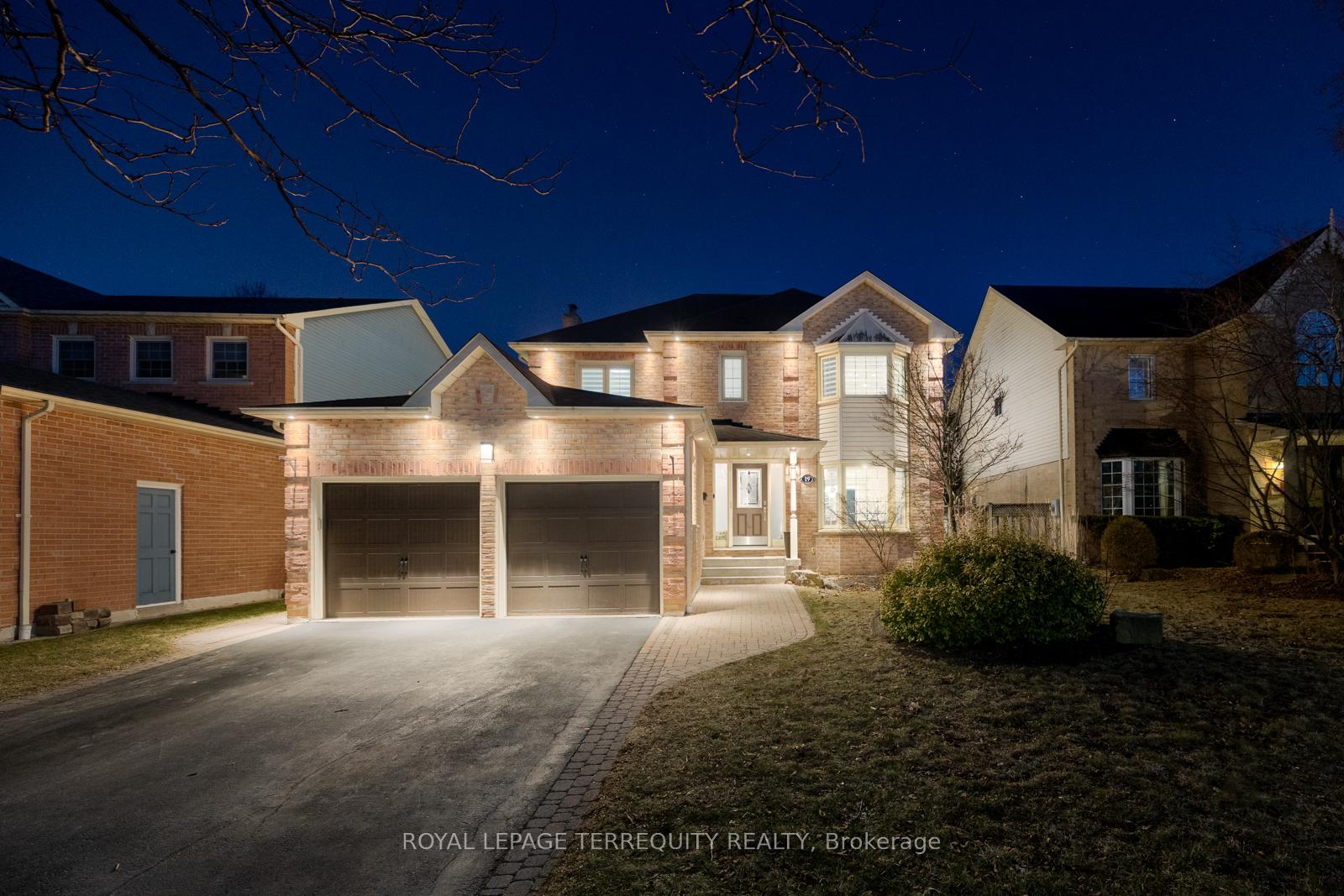 Photo 46 of 19 Moonstone Drive, Whitby, Lynde Creek — HOMEH
