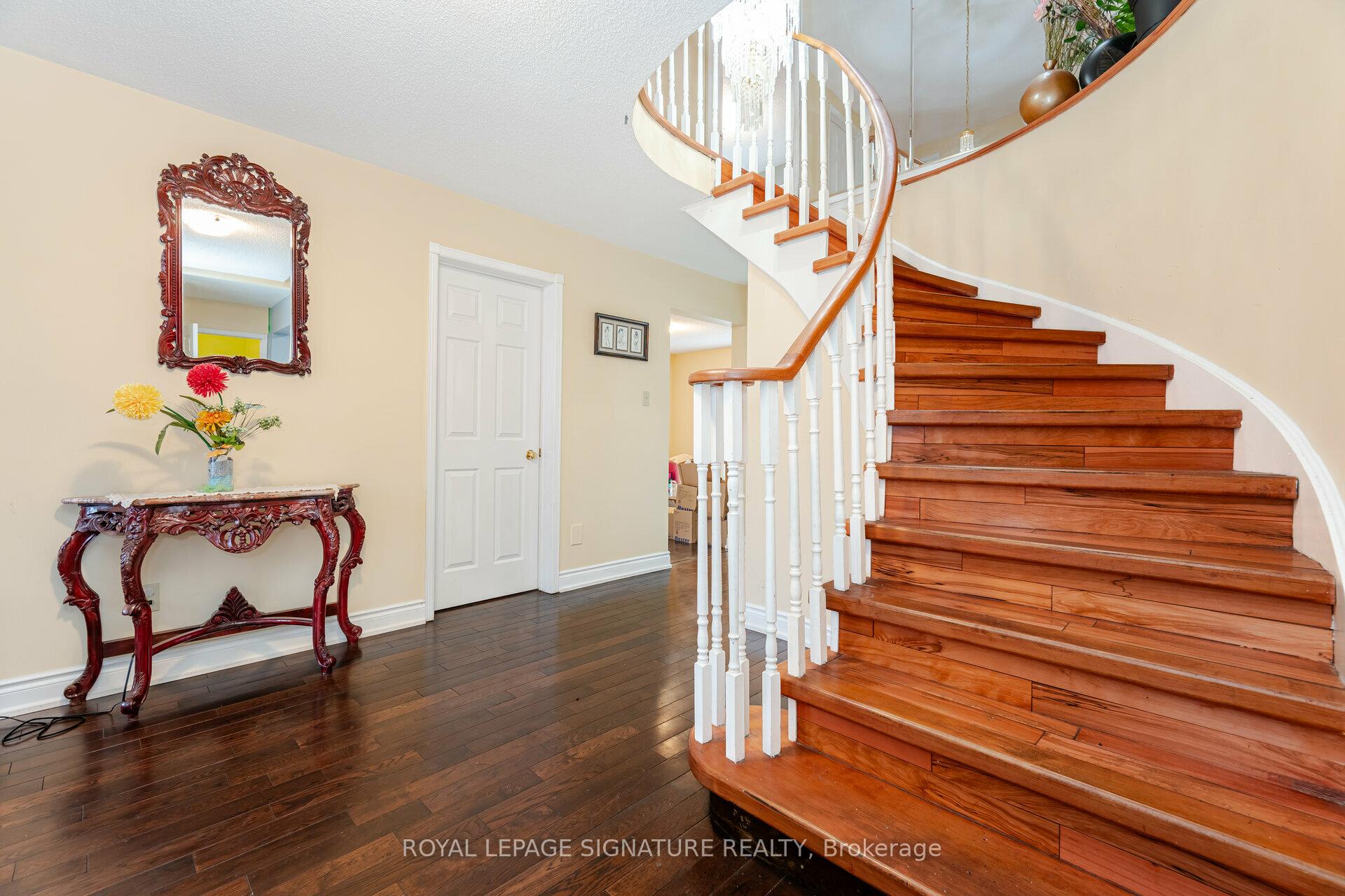 Photo 14 of 991 Rambleberry Avenue, Pickering, Liverpool — HOMEH