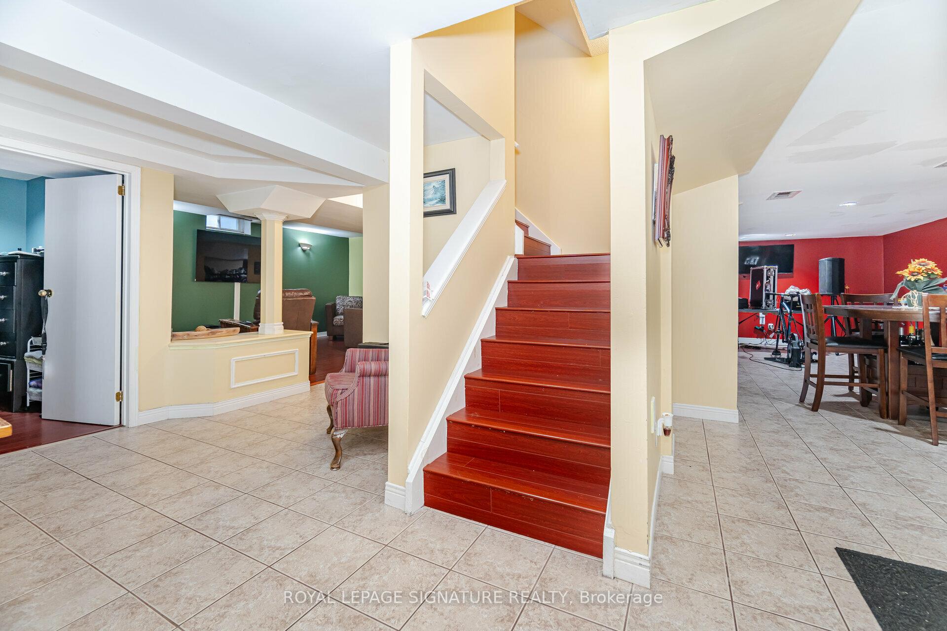 Photo 25 of 991 Rambleberry Avenue, Pickering, Liverpool — HOMEH