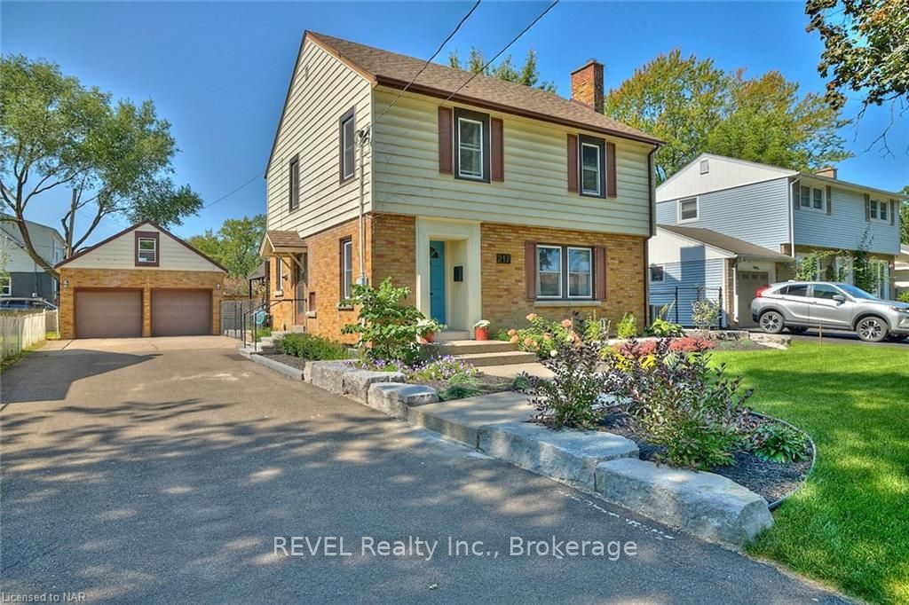 Photo 3 of 217 Edgar Street, Welland, Prince Charles — HOMEH