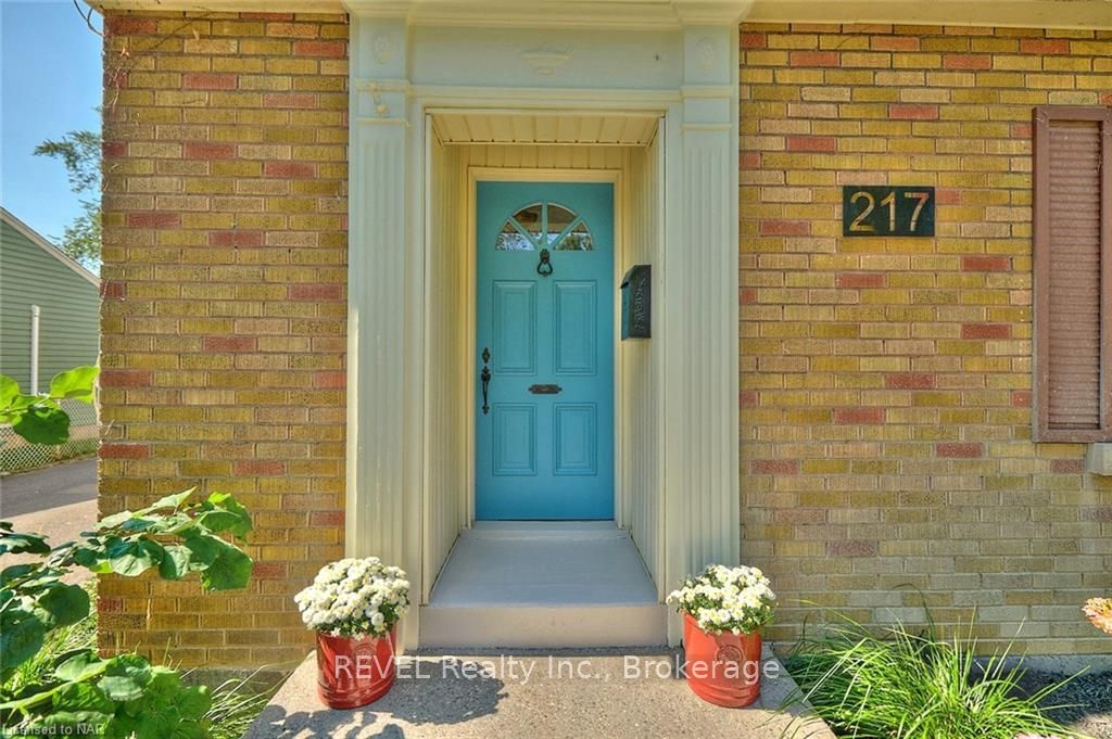 Photo 4 of 217 Edgar Street, Welland, Prince Charles — HOMEH