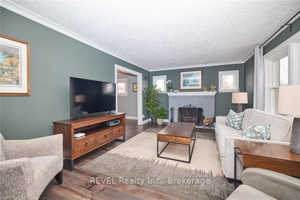 Photo 7 of 217 Edgar Street, Welland, Prince Charles — HOMEH