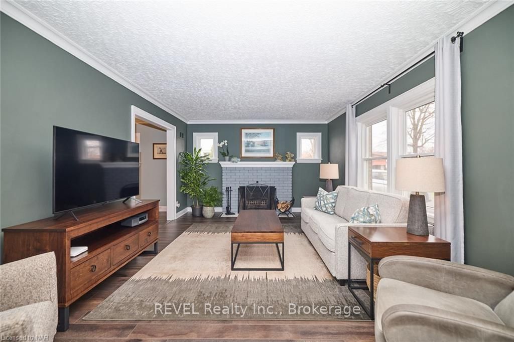 Photo 8 of 217 Edgar Street, Welland, Prince Charles — HOMEH