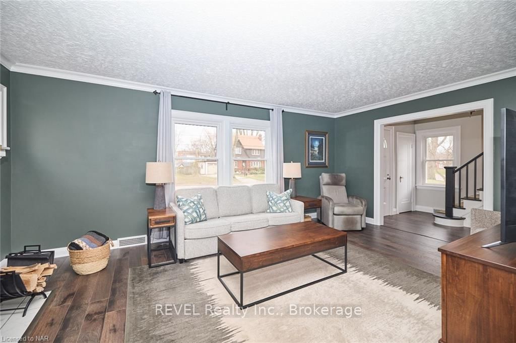 Photo 10 of 217 Edgar Street, Welland, Prince Charles — HOMEH