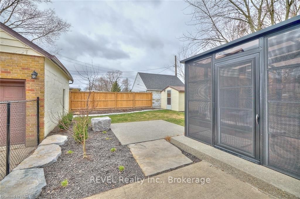 Photo 36 of 217 Edgar Street, Welland, Prince Charles — HOMEH