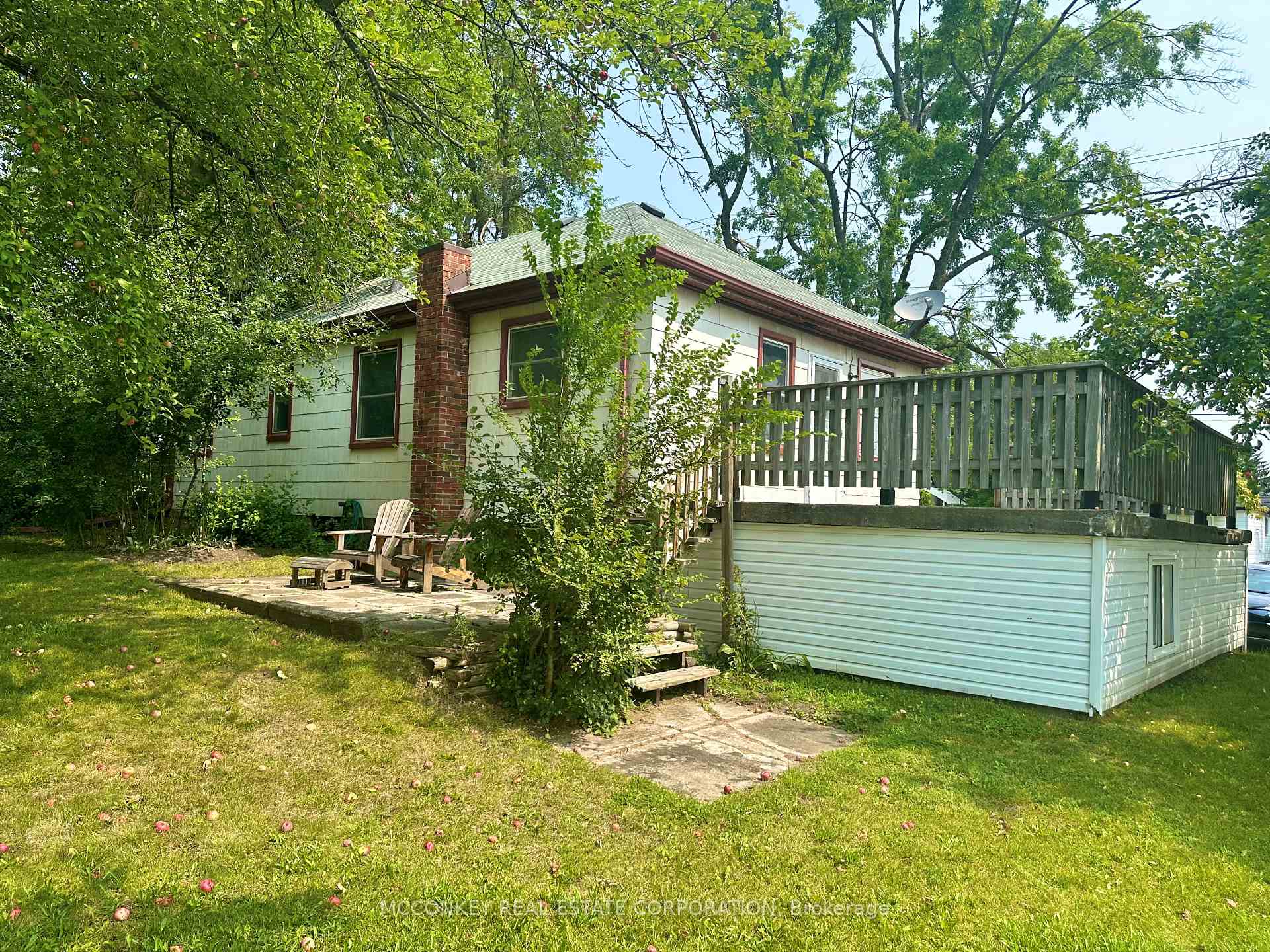Photo 5 of 1033 Western Avenue, Peterborough, Otonabee Ward 1 — HOMEH