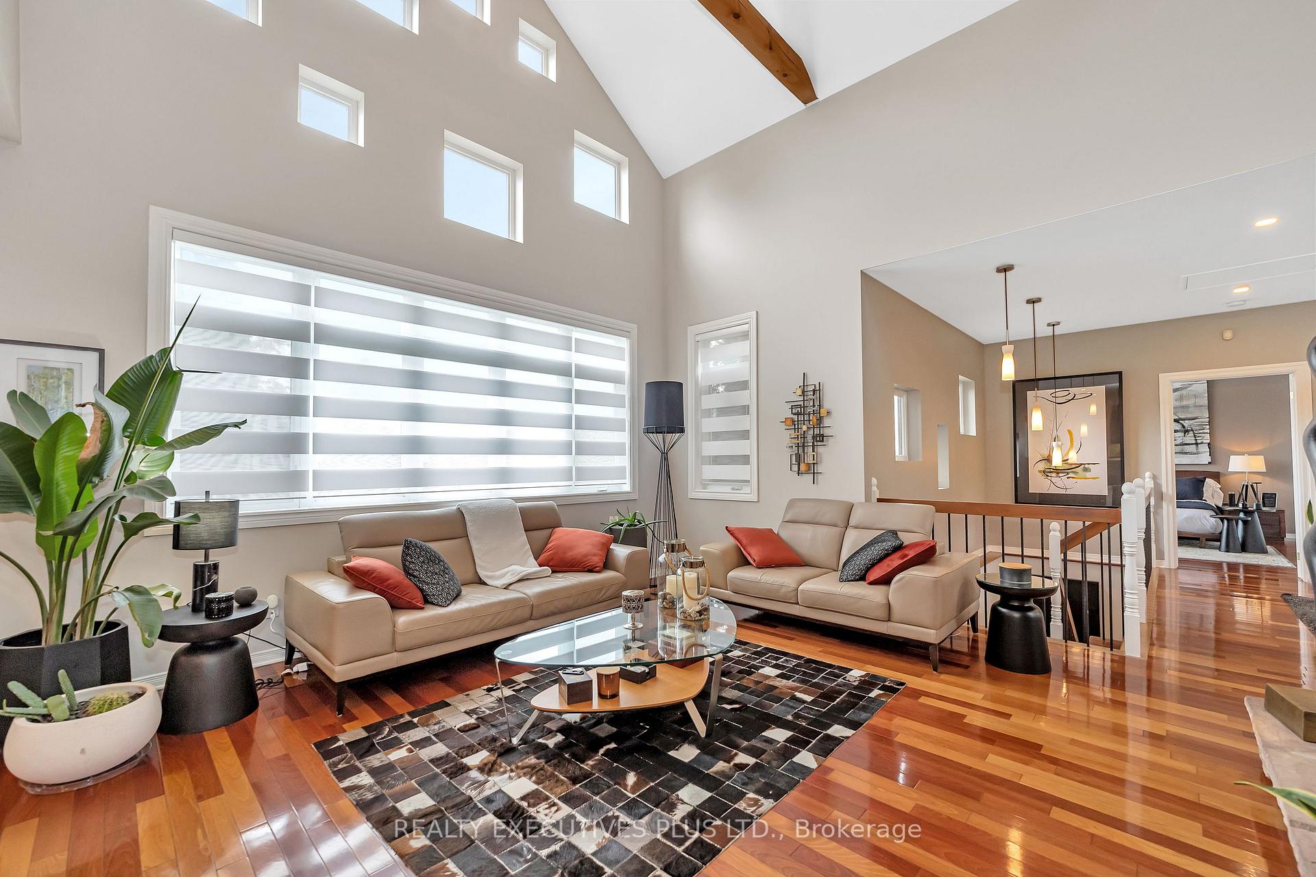 Photo 10 of 1198 Fieldown Street, Ottawa, Cumberland Ridge — HOMEH