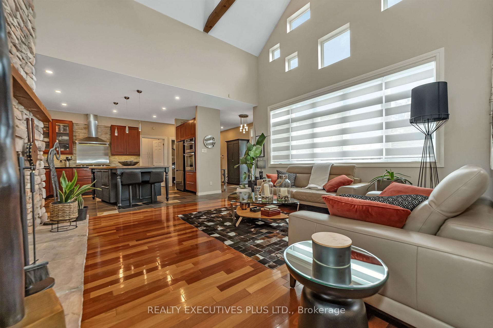 Photo 11 of 1198 Fieldown Street, Ottawa, Cumberland Ridge — HOMEH