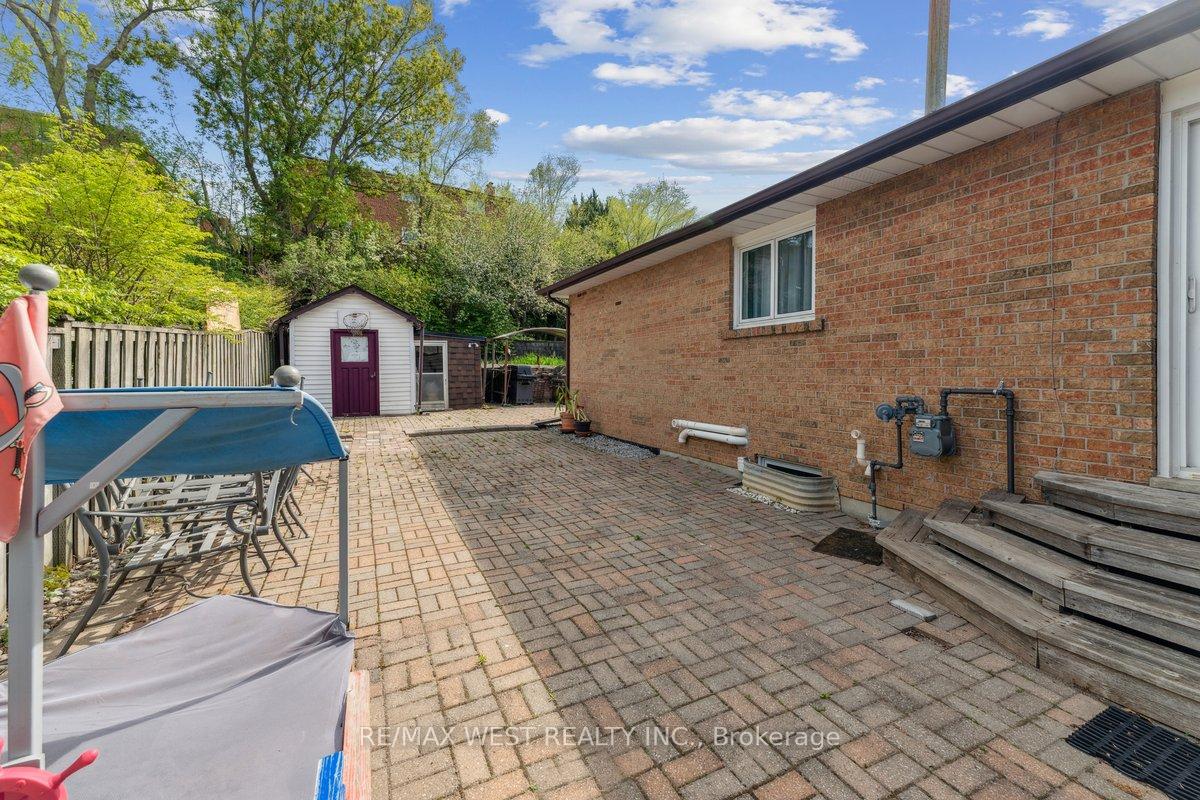 Photo 16 of 117 Willis Road, Vaughan, East Woodbridge — HOMEH