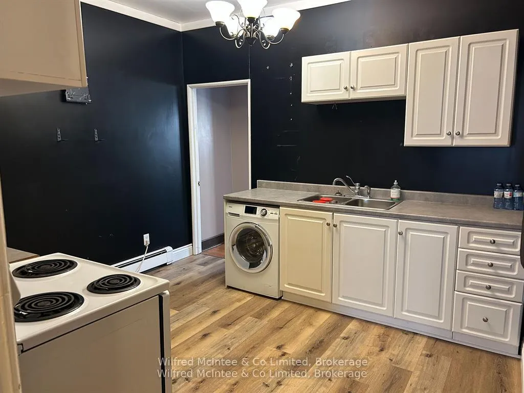Photo 2 of 216 Durham Street, Brockton — HOMEH