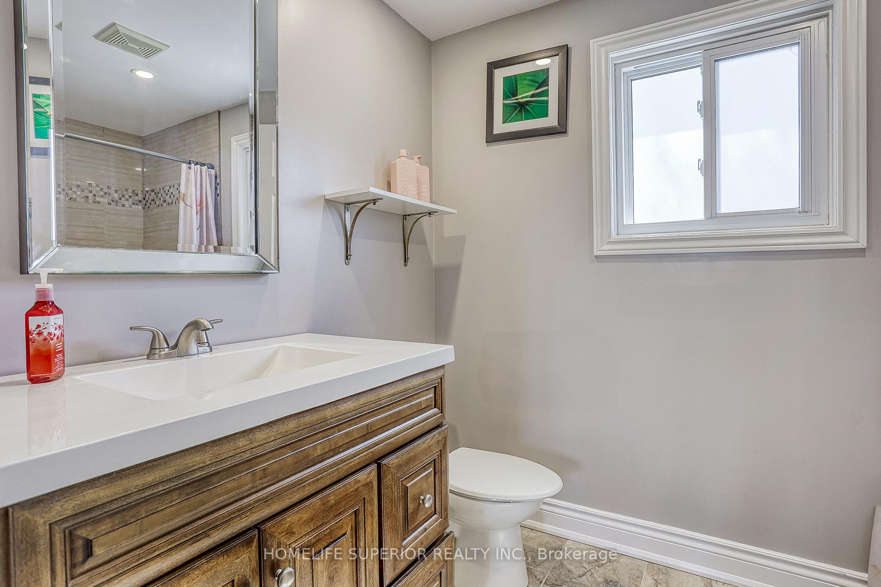 Photo 7 of 88 Vanessa Place, Whitby, Blue Grass Meadows — HOMEH