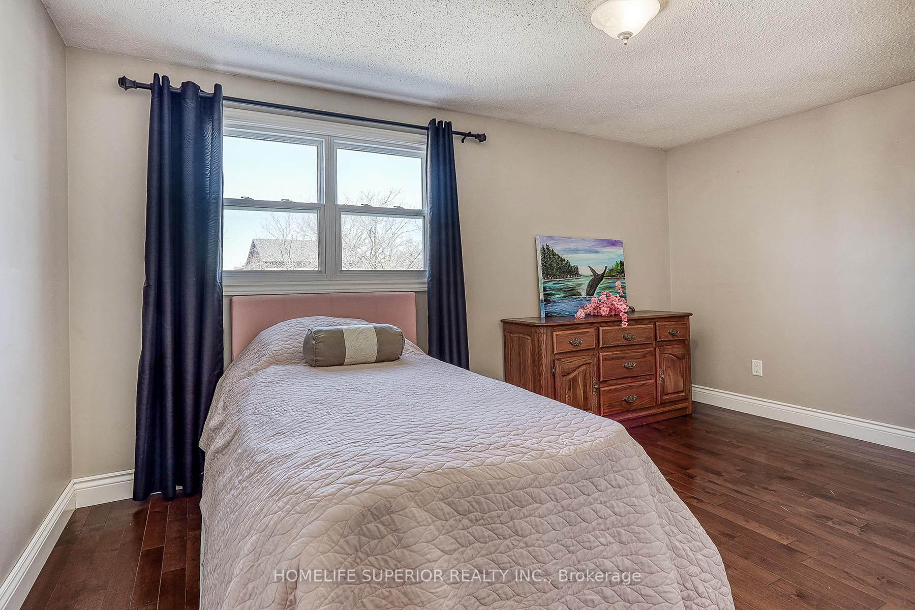 Photo 11 of 88 Vanessa Place, Whitby, Blue Grass Meadows — HOMEH