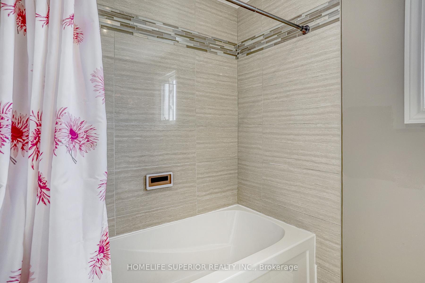 Photo 14 of 88 Vanessa Place, Whitby, Blue Grass Meadows — HOMEH