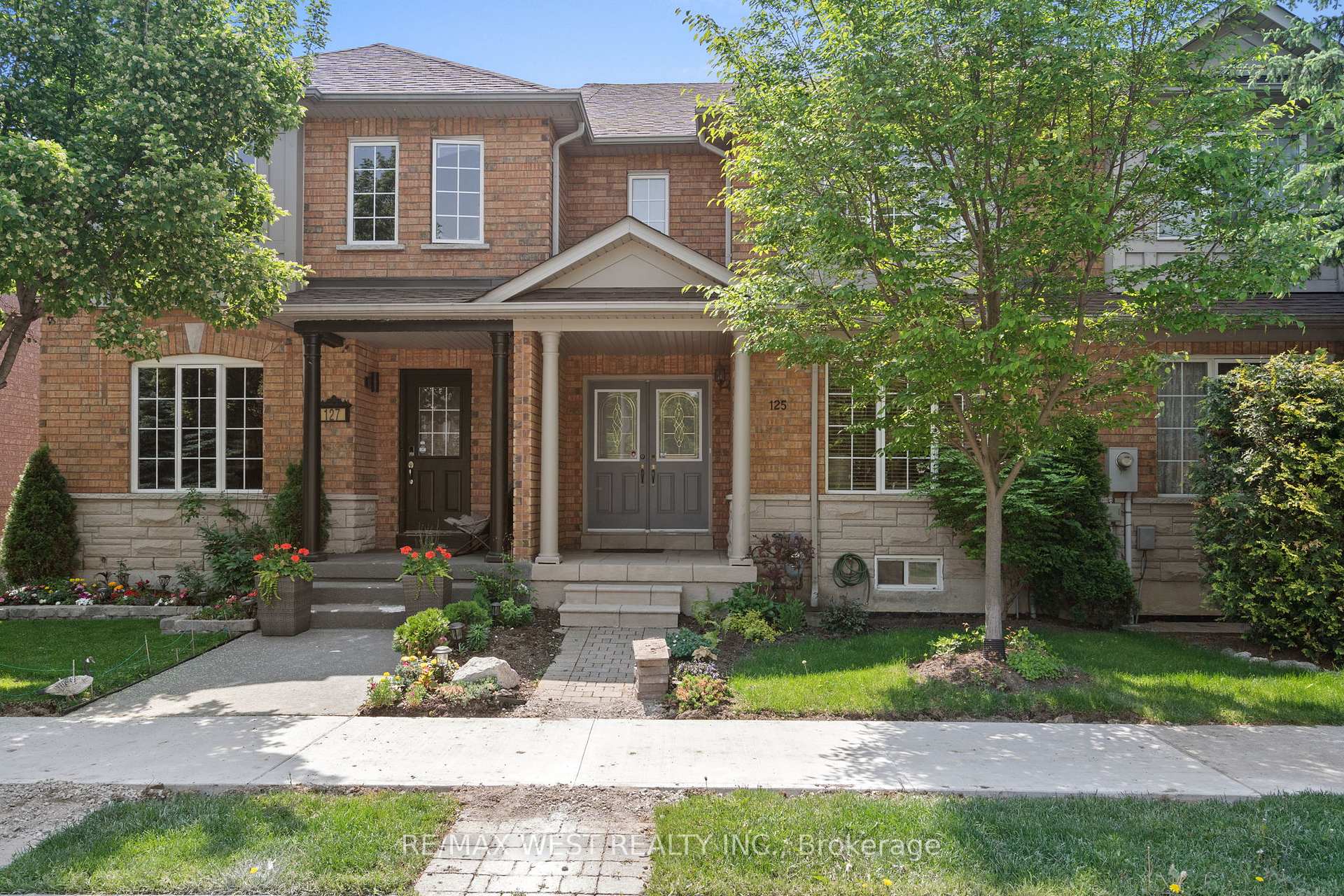 Front of 125 Colle Melito Way