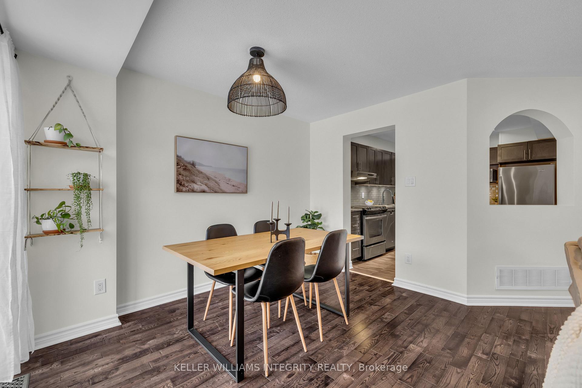 Photo 9 of 672 Petrichor Crescent, Ottawa, Avalon West — HOMEH