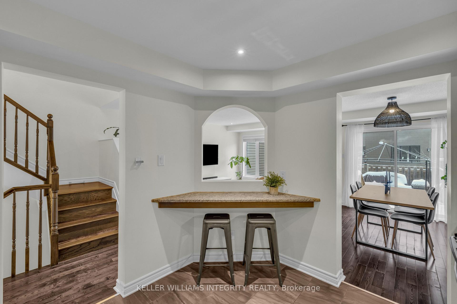 Photo 13 of 672 Petrichor Crescent, Ottawa, Avalon West — HOMEH