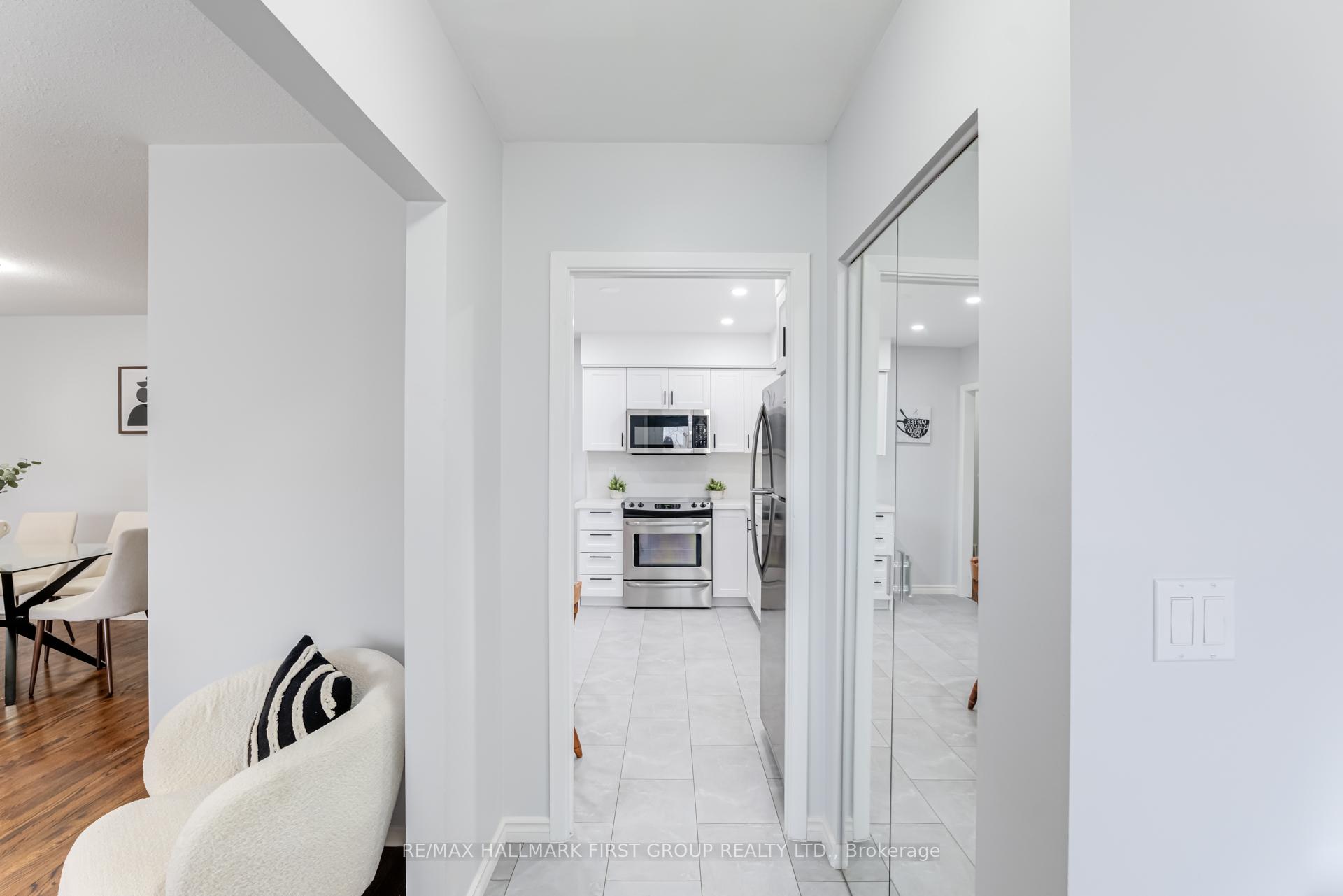 Photo 2 of 837 Hillcrest Road, Pickering, West Shore — HOMEH