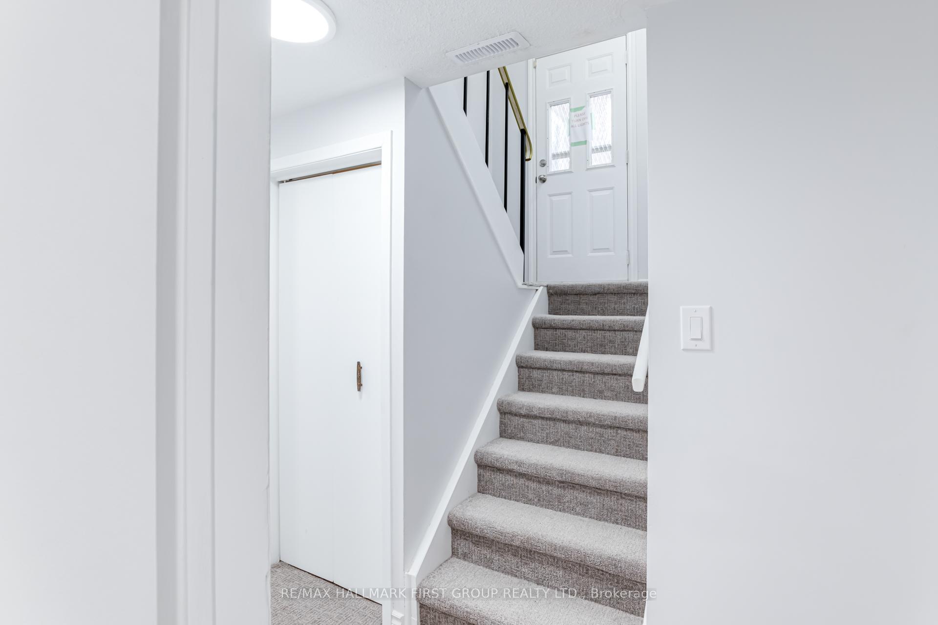 Photo 17 of 837 Hillcrest Road, Pickering, West Shore — HOMEH