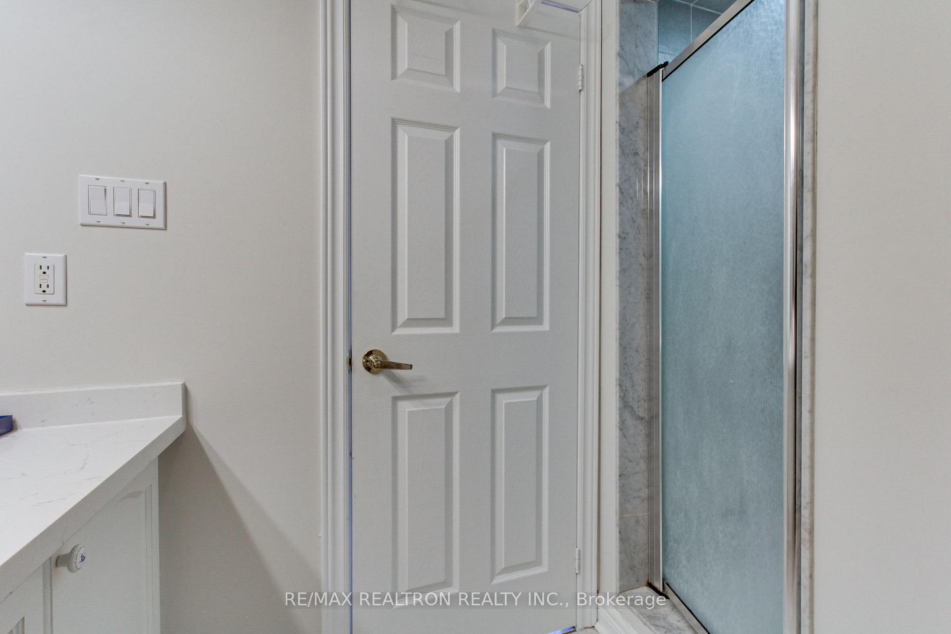 Photo 30 of 119 Watkins Glen Crescent, Aurora, Bayview Wellington — HOMEH