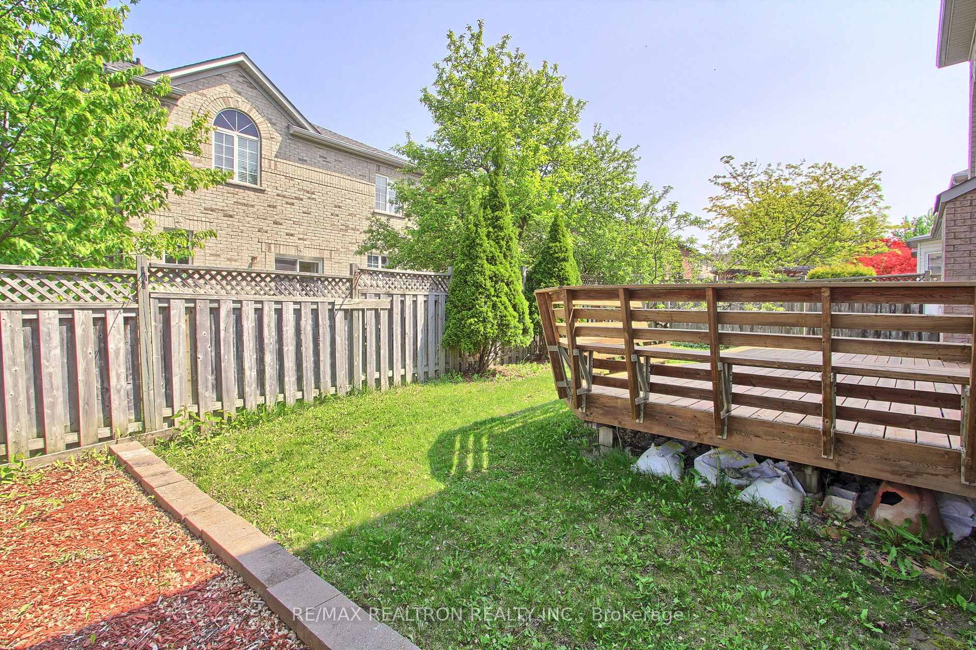 Photo 46 of 119 Watkins Glen Crescent, Aurora, Bayview Wellington — HOMEH