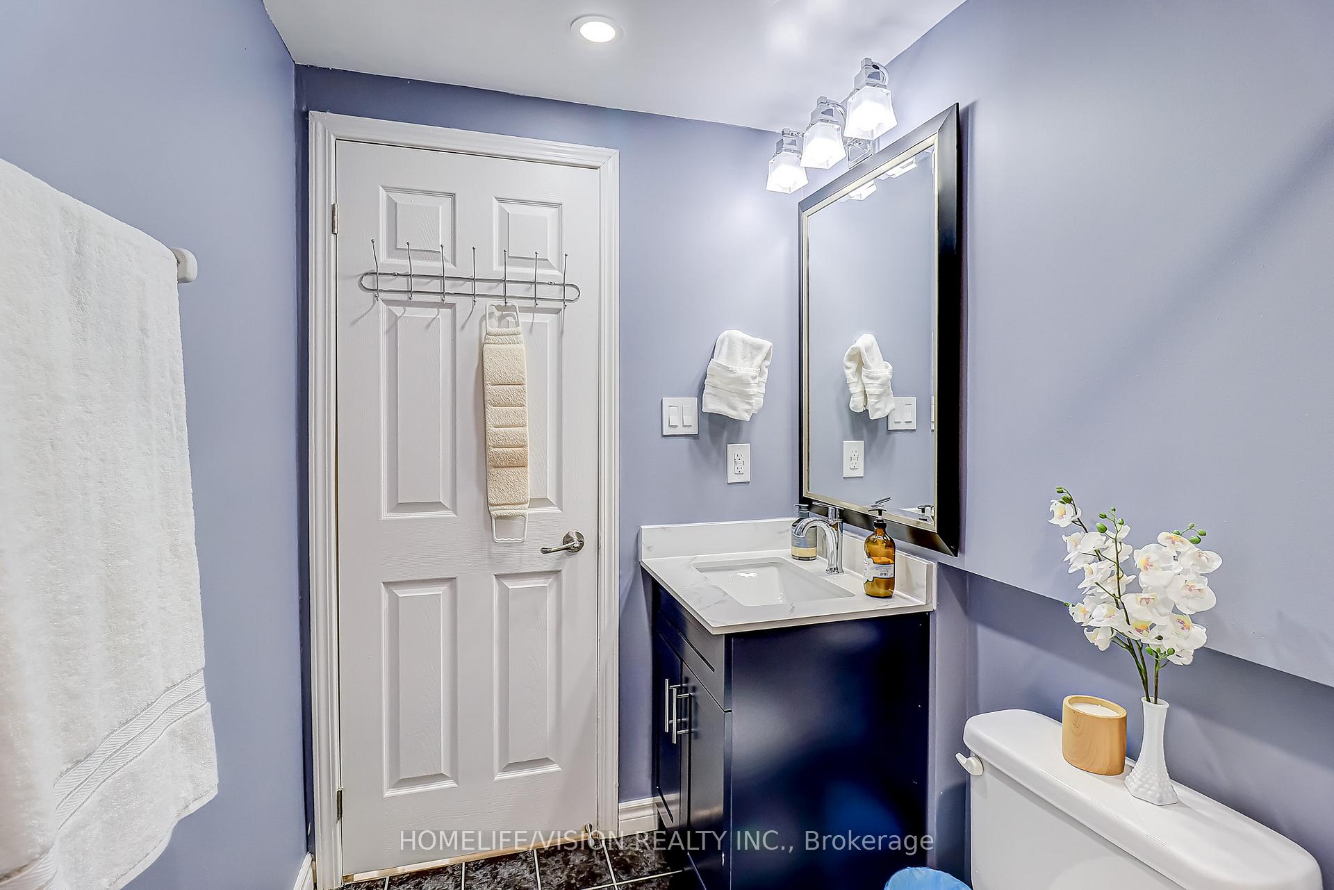 Photo 22 of 28 Longueuil Place, Whitby, Pringle Creek — HOMEH