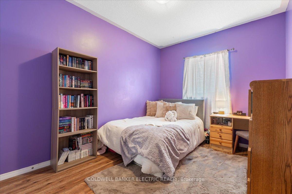 Photo 21 of 432 Florence Drive, Peterborough, Monaghan Ward 2 — HOMEH