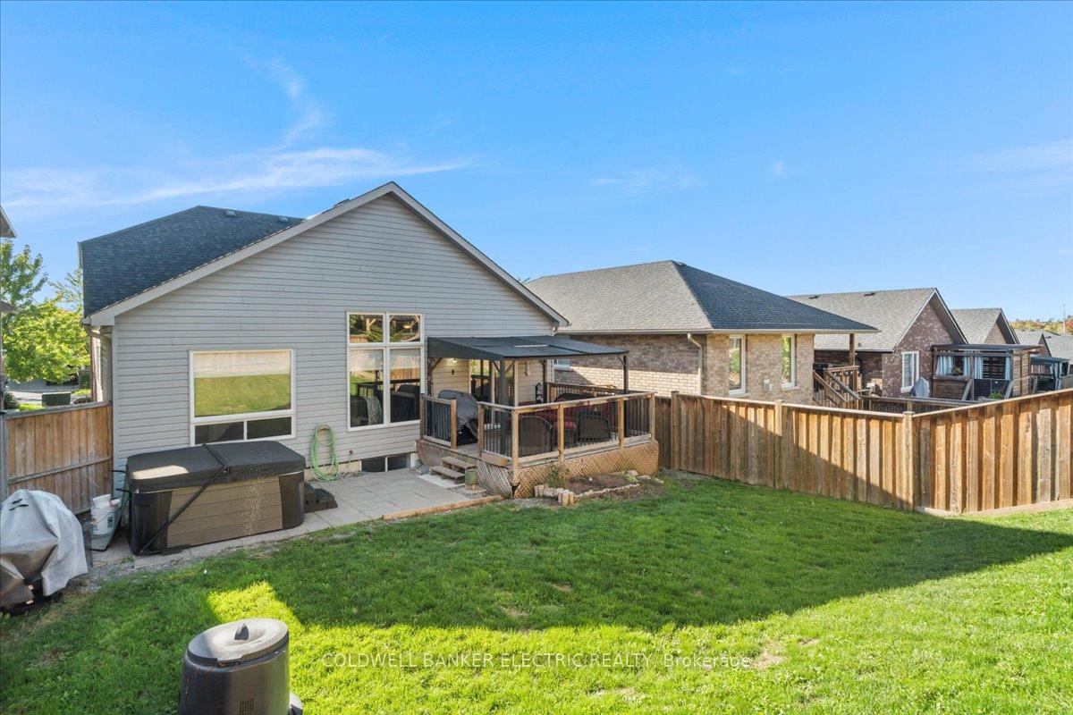 Photo 32 of 432 Florence Drive, Peterborough, Monaghan Ward 2 — HOMEH