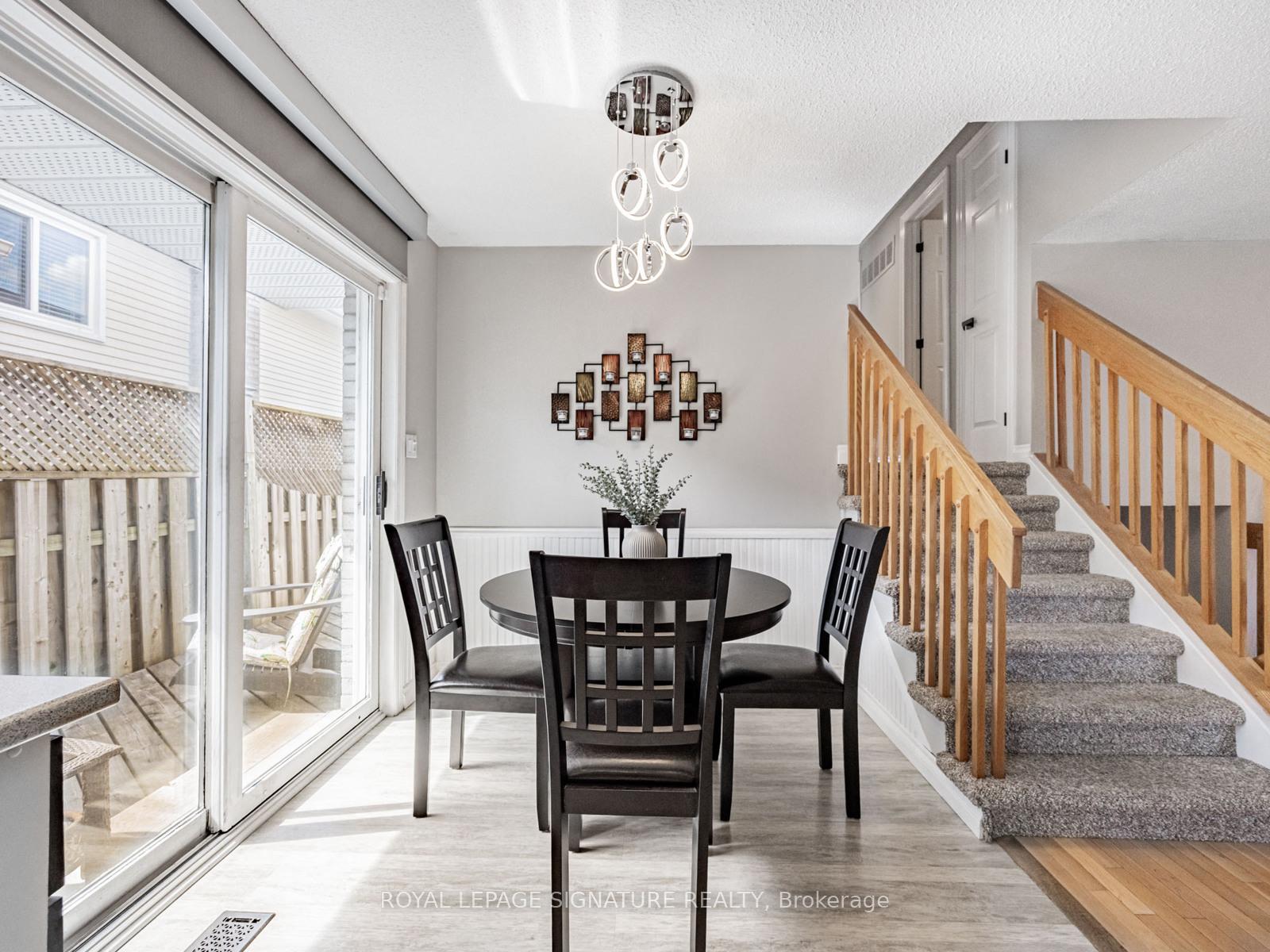 Photo 8 of 87 Hialeah Crescent, Whitby, Blue Grass Meadows — HOMEH
