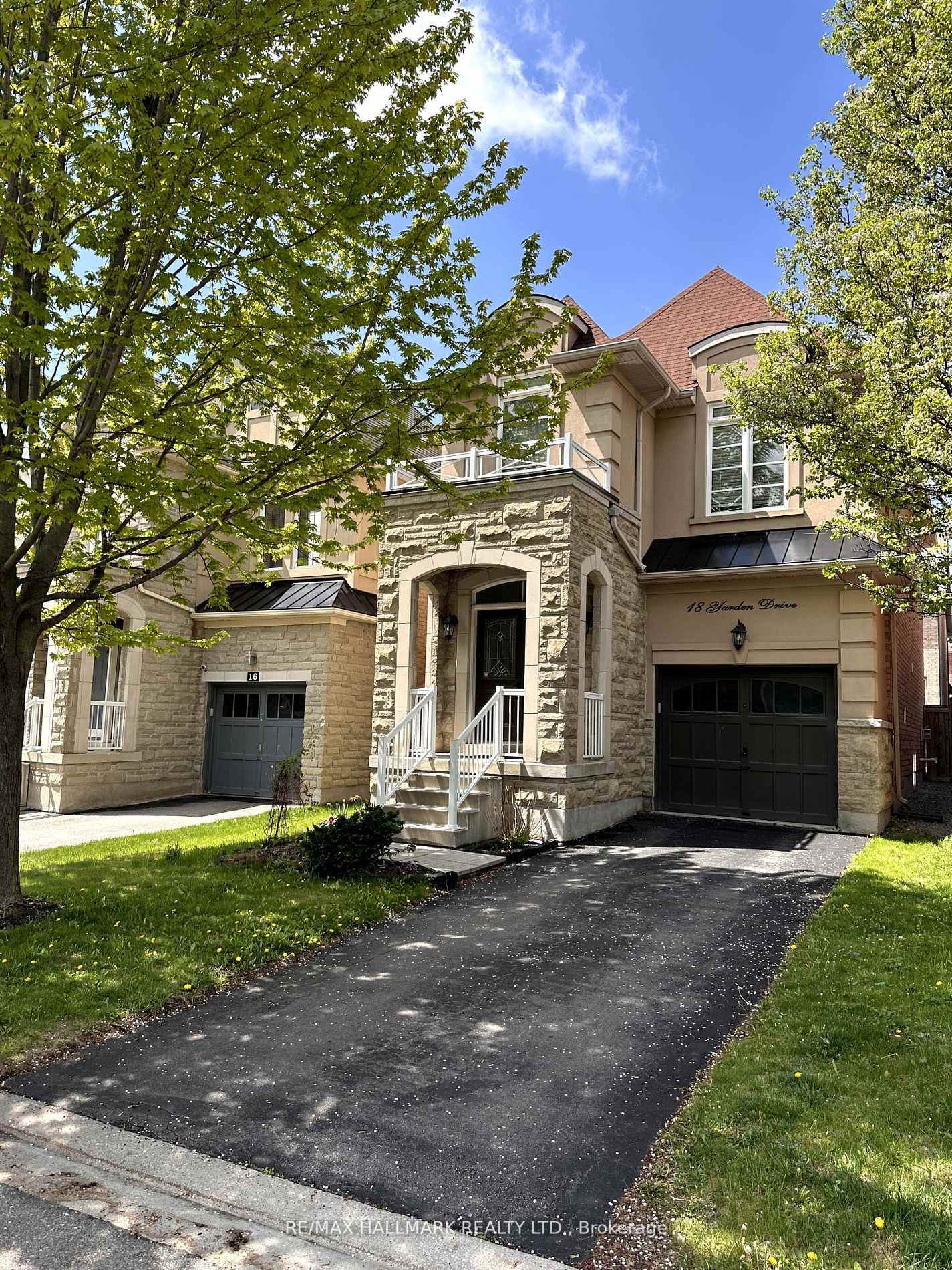 Front of 18 Yarden Drive