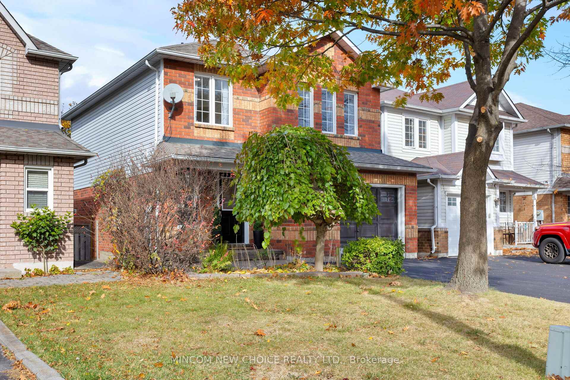 Photo 2 of 1206 Monica Cook Place, Pickering, Bay Ridges — HOMEH