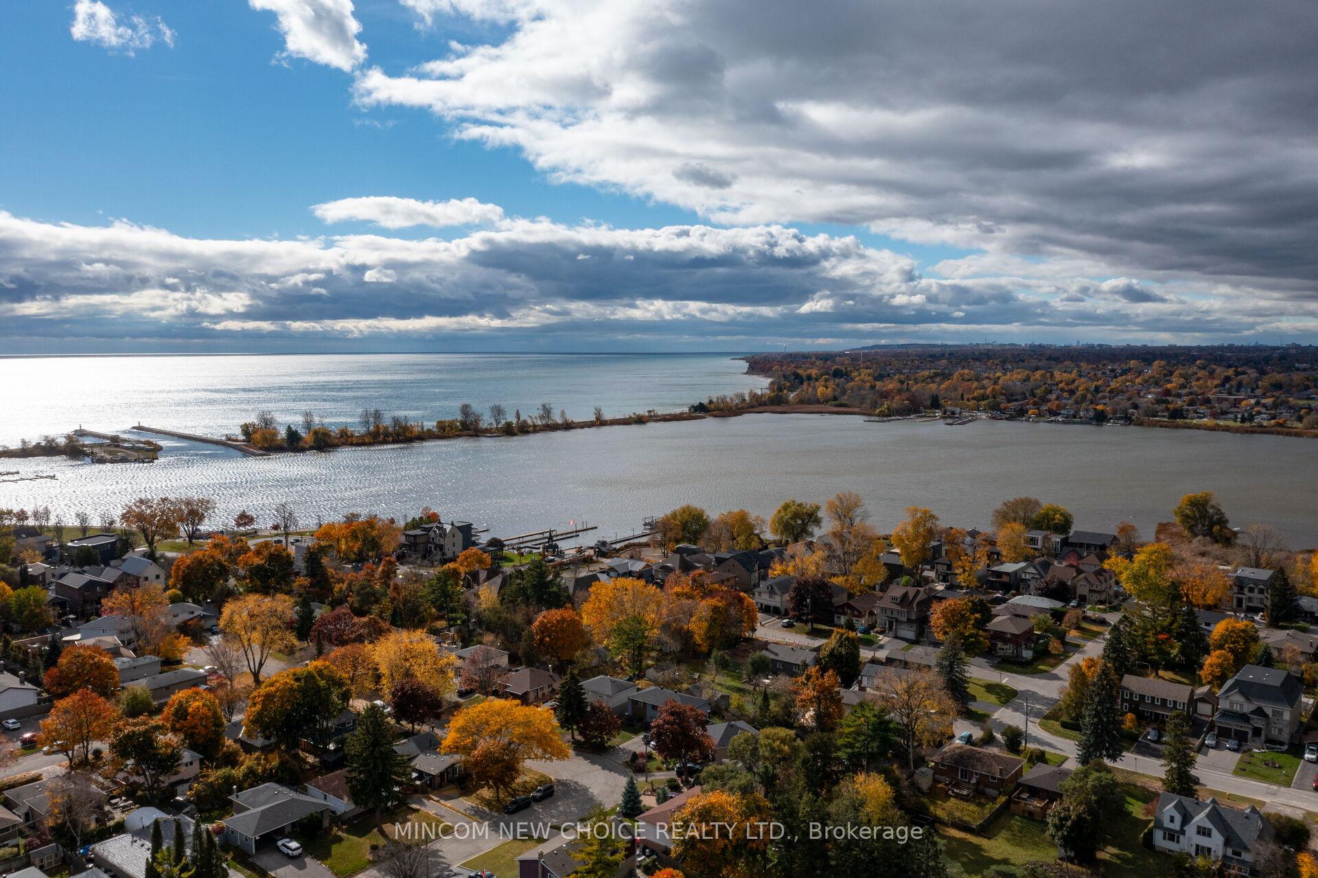 Photo 37 of 1206 Monica Cook Place, Pickering, Bay Ridges — HOMEH