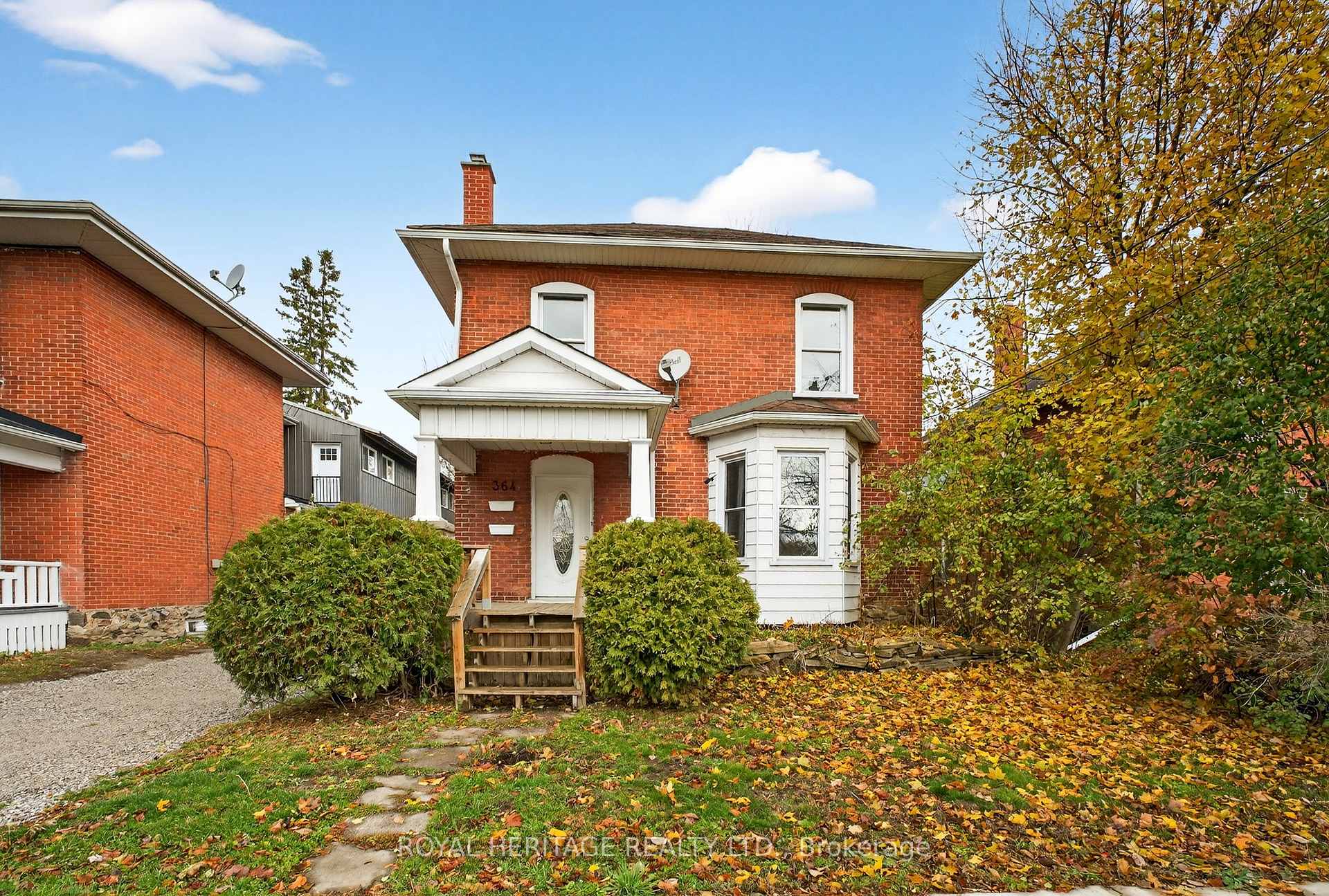 Photo 1 of 364 Parkhill Road W, Peterborough, Northcrest Ward 5 — HOMEH