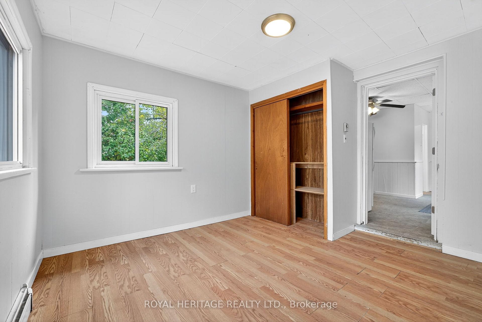 Photo 20 of 364 Parkhill Road W, Peterborough, Northcrest Ward 5 — HOMEH