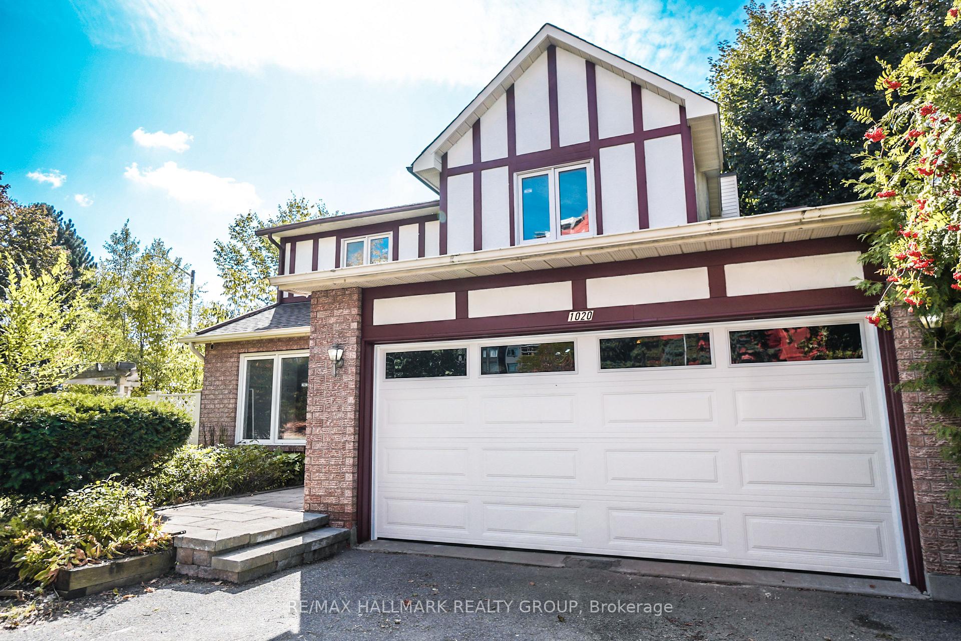 Photo 2 of 1020 Grenon Avenue, Ottawa, Fairfield Heights — HOMEH