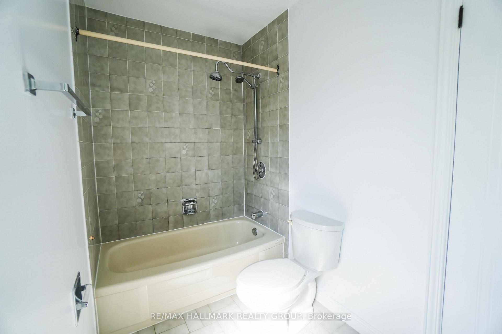 Photo 24 of 1020 Grenon Avenue, Ottawa, Fairfield Heights — HOMEH