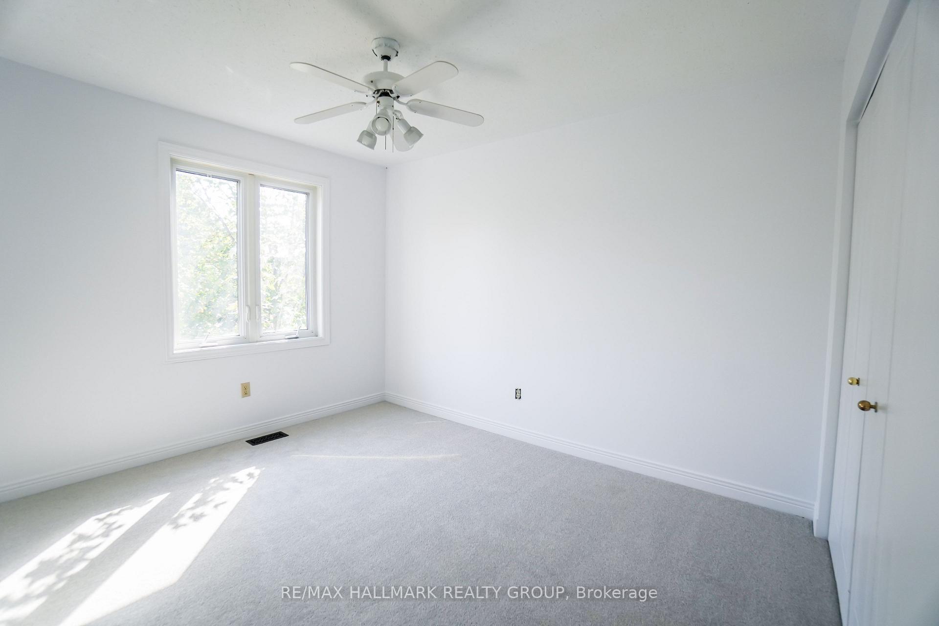 Photo 33 of 1020 Grenon Avenue, Ottawa, Fairfield Heights — HOMEH