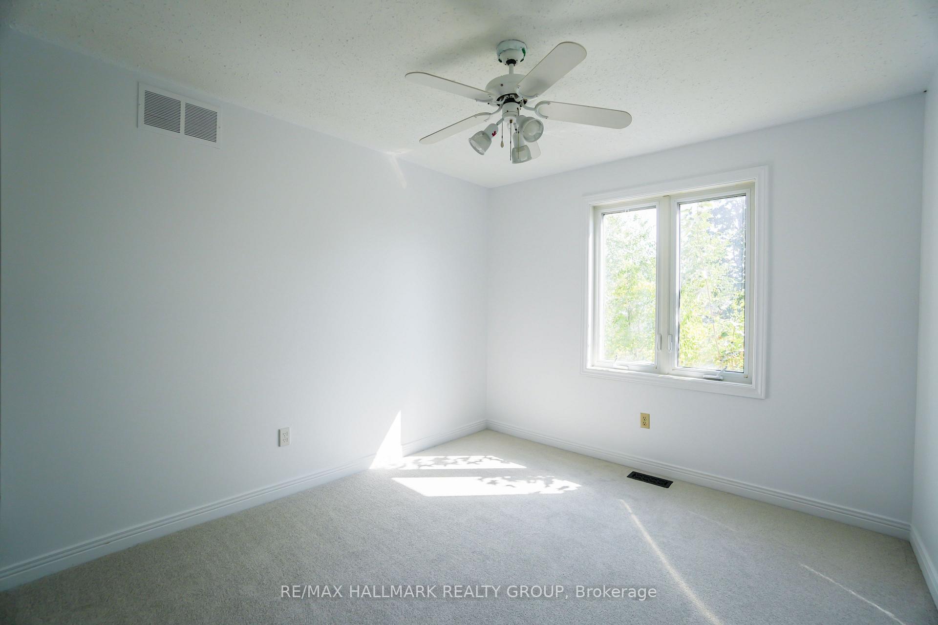 Photo 34 of 1020 Grenon Avenue, Ottawa, Fairfield Heights — HOMEH
